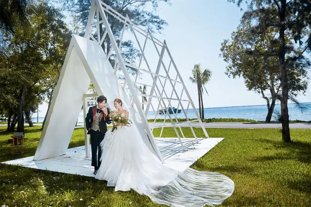 三亚蜈支洲岛婚纱摄影基地,中国的马尔代夫旅拍婚纱照不滤镜很美