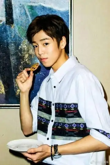 李玹雨退伍后发文,以为是朴宝剑