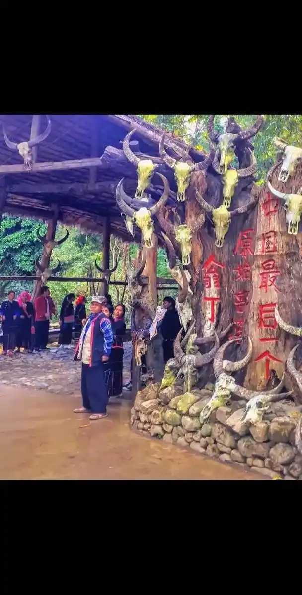 中国最后一个原始部落——翁丁佤寨.