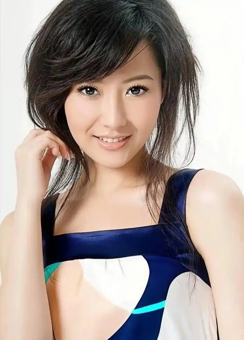 明星系列壁纸~白冰