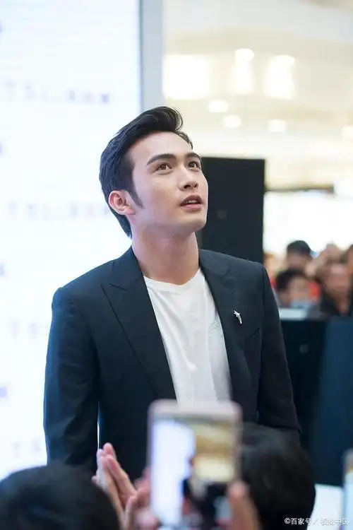 张彬彬的颜值是被低估了么?