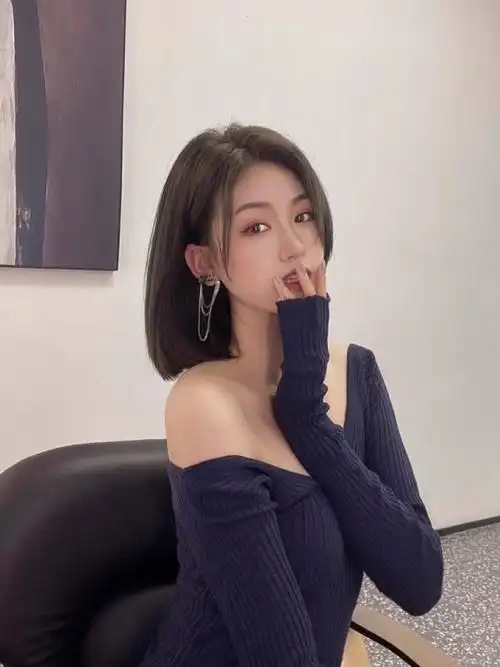 高个子适合的短发