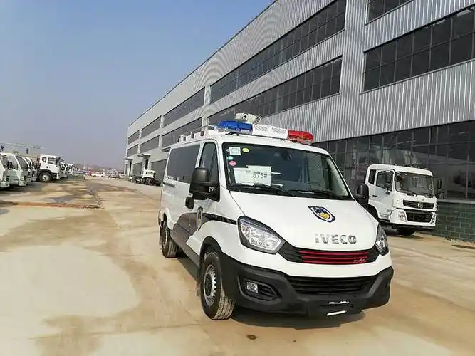 依维柯欧胜警用囚车首选车型推荐配置