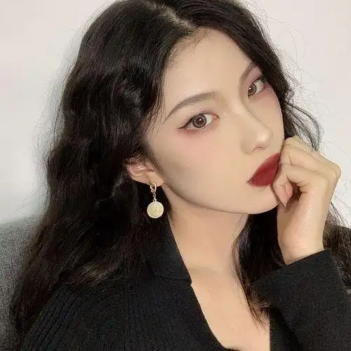 冷酷网红头像女生头像图片_头像图片_扣扣乐园