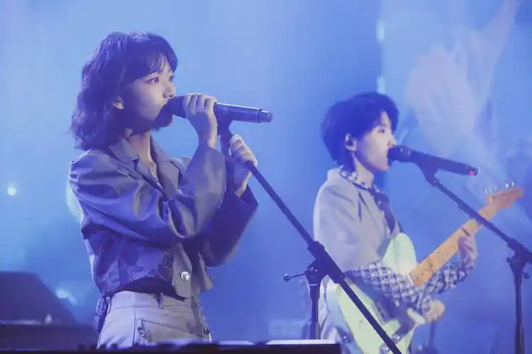 房东的猫广州成为我们巡演的第一站还蛮奇妙的