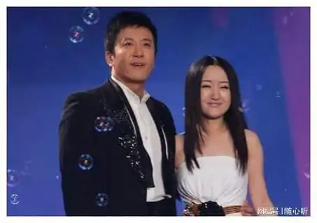 杨钰莹与鲍毅跨越年龄差真爱成就祝福愿她找到幸福王子