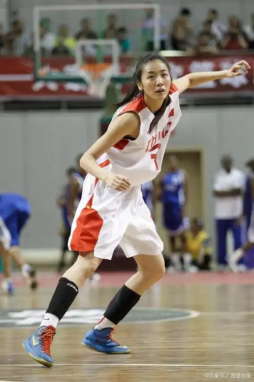 那些年,我们追求的女篮大美女之赵爽