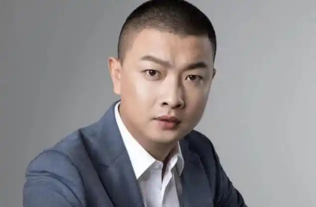 网红炒作剧情反转电商陈先生与天津李四吃饭惹怒马洪涛