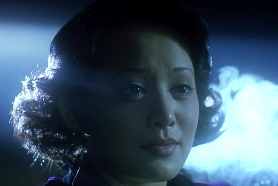 《新上海滩》刘德华与宁静约会看电影,抽烟的刘德华好帅!