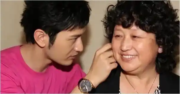 张素霞坦言晓明40岁我仍不舍放手他婚姻破裂是我最大痛处