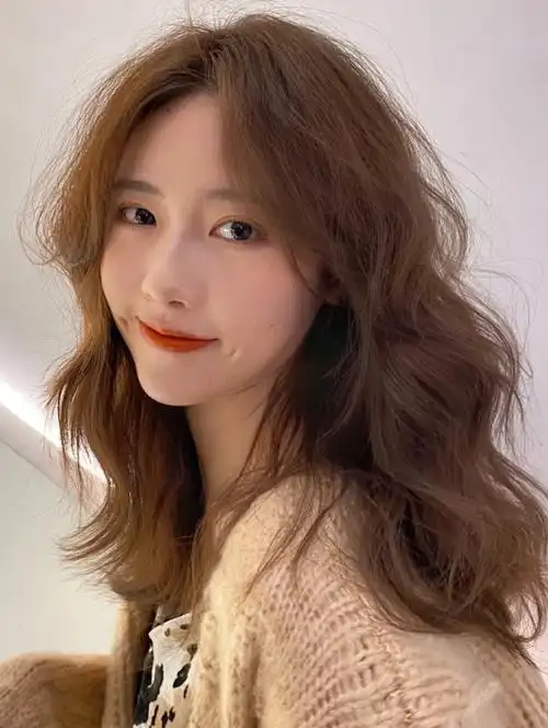 头发细软的女生也适合的卷发法师慵懒烫