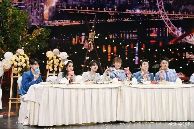 王牌家族阵容上添加了来自时代少年团的宋亚轩,与沈腾,贾玲,华晨宇