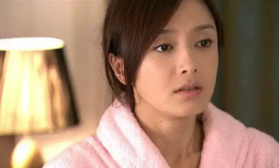 又见一帘幽梦绿萍要妈妈把所有财产弄到自己名下再把父亲赶走