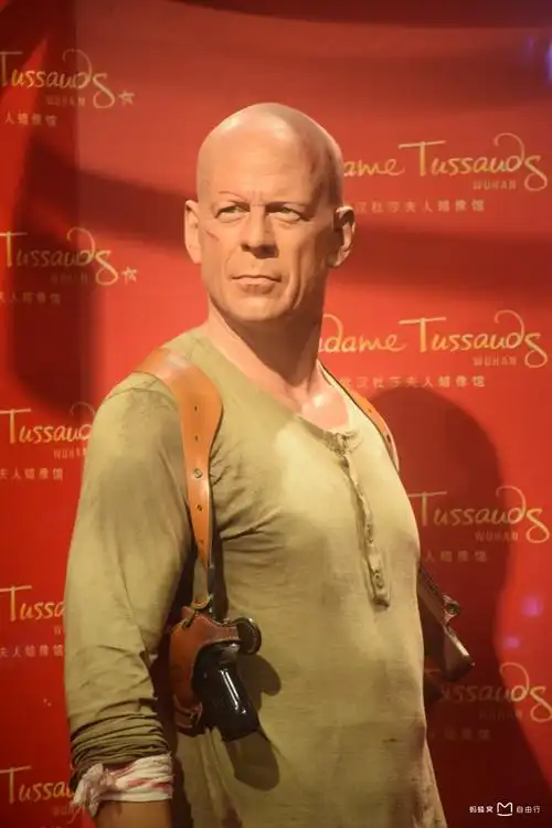 p>武汉杜莎夫人蜡像馆位于湖北省 a target="_blank" href="/item