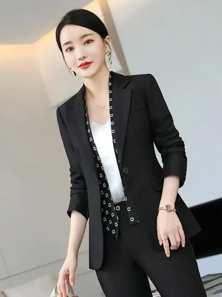 女强人必备!卡其色西装套装,高级感十足,气质满分.单扣外套修 - 抖音