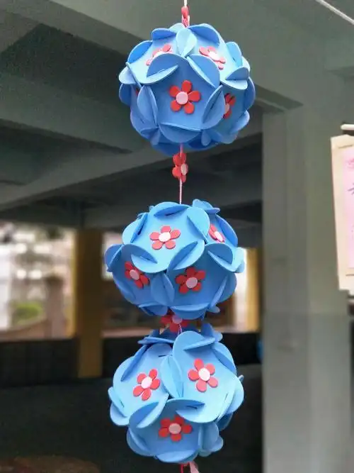 园庆2019元旦系列活动之——中班级《大手拉小手》亲子手工制作活动