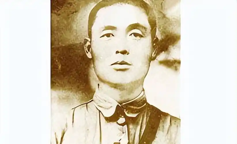 原创烈士董振堂血战高台死后被割头示众次子91岁找到其头颅下落