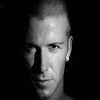 贝克汉姆头像高清黑白 黑白高冷贝克汉姆头像_微信头像图片大全