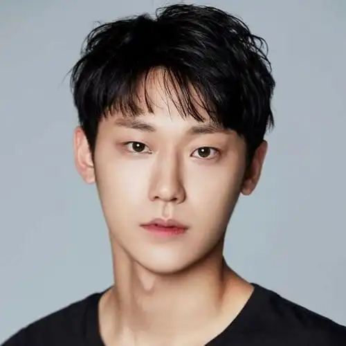 票数:196人气:443投票李到晛个人资料详细资料>别名:李棹贤(其它译名)