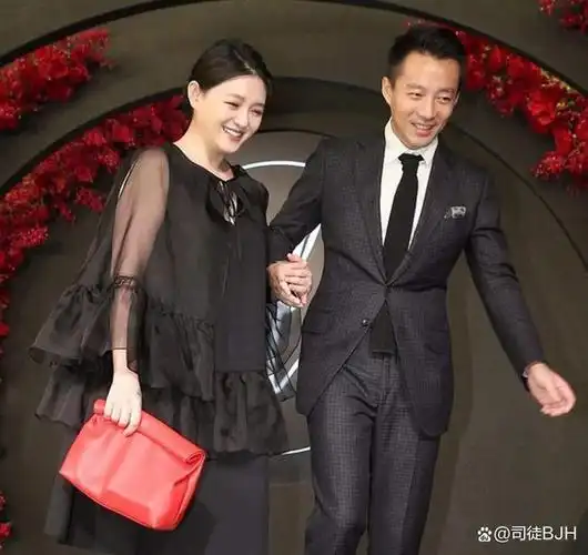 有一种爱恨情仇叫作戚薇与李承铉结婚9年如今都应验了