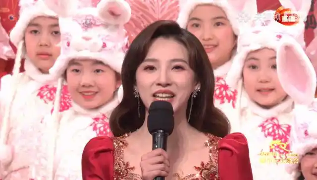 今年春晚六主持,三男逞帅气,三女竞风采_娱乐新闻_玩在京城_京城网