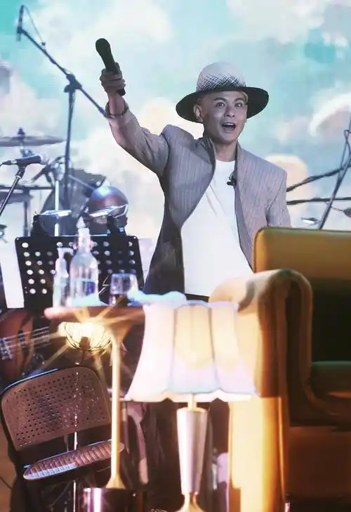 侧田阔别香港舞台三年 隐身泰国找回初心_音乐会_jam_作品