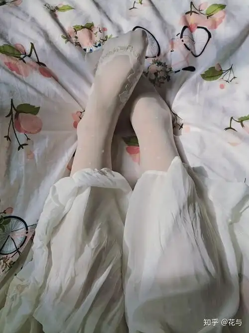 你见过最可爱的女生白袜子是怎么样的