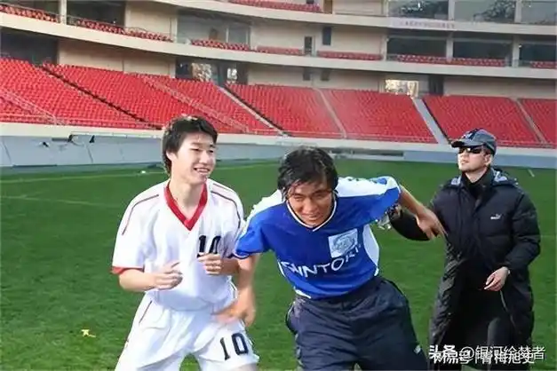 张玉宁:被队友告上法庭,娶空姐惨遭离婚,如今怎么样了|申花|曲乐恒