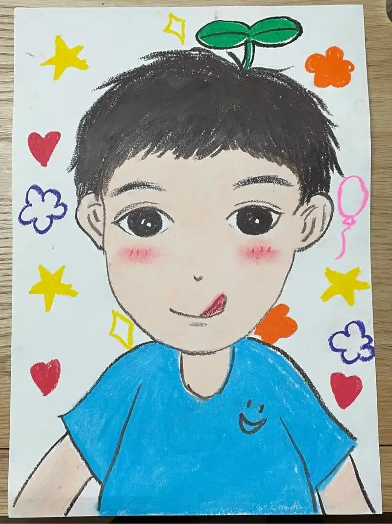 儿童自画像 男孩子蜡笔画 又到了幼儿园开学时,每个学期的手工作业如
