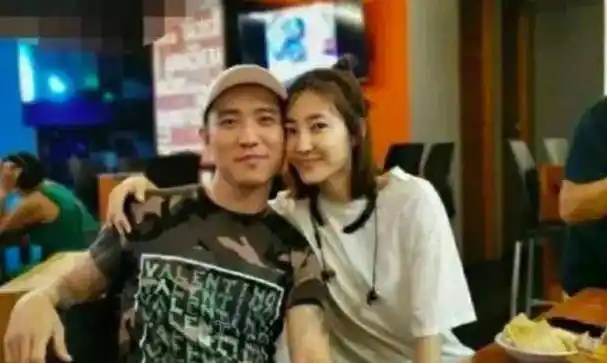 王丽坤:与乔振宇相恋8年,被爆不忠诚于和伟,还跟林更新传绯闻_照片