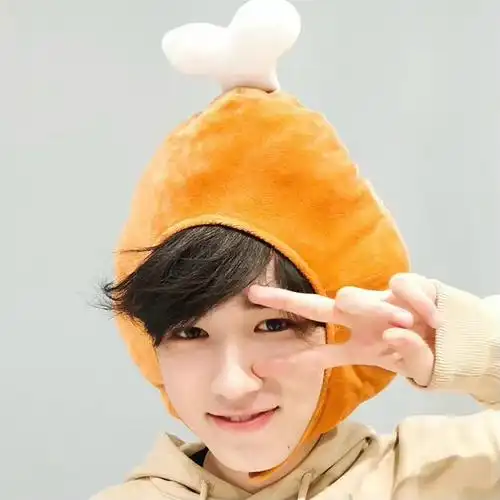 宋亚轩兔耳帽六连拍