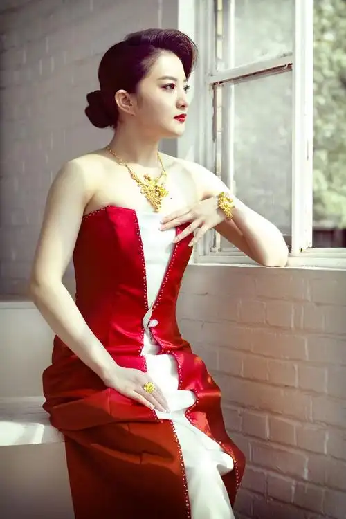 推荐明星金铭做代言金铭代言签约授权电话多少