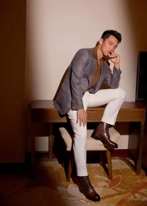 郑恺前任4看似不靠谱其实最靠谱##郑恺前任4人形暖脚宝