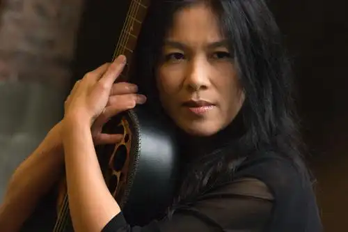 蔡琴60岁风采依旧,魅力不输当年的女歌手