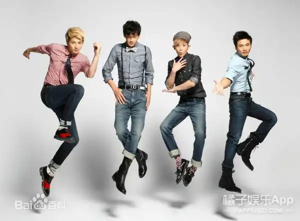 还记得棒棒堂组合的敖犬吗?他现在长这样啦!