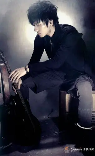 求张乔任梁的图!