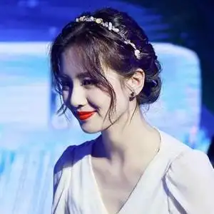 刘诗诗同款发箍款珍珠叶片水钻头箍百搭外出发卡发旅网红发夹发窟