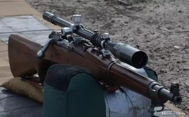 经典老枪盘点美军二战期间常用的十种武器