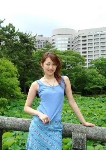 杨惠妍图片杨惠妍生育几个孩子