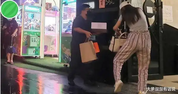 林韦君与张勋杰因合作《神将少女八家将》结缘而传出交往,媒体去年底