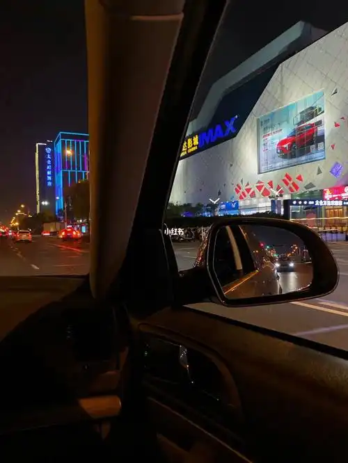 城市街景 #城市夜景 #夜景车流素材  #车窗拍照  #车流素材  #夜景车