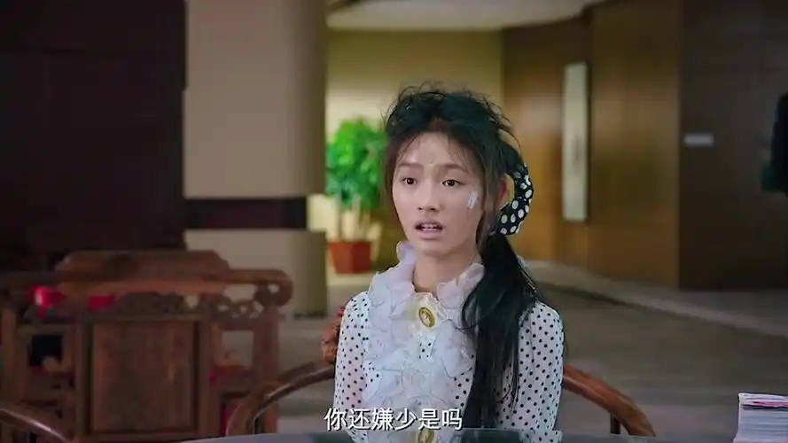 林允爆笑刺杀邓超,结局太搞笑!