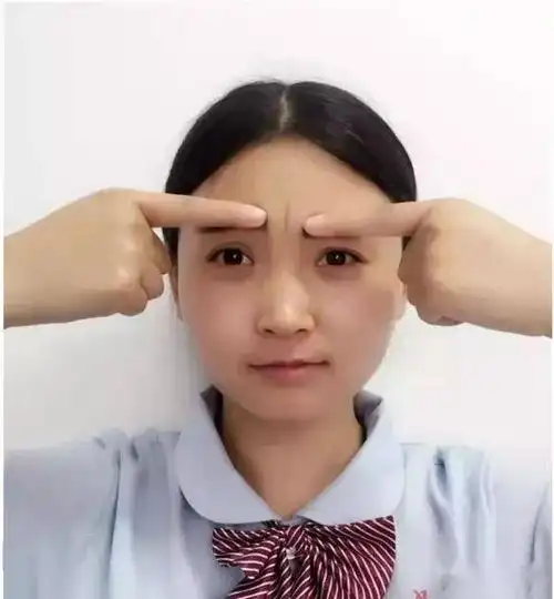 面瘫患者面肌功能康复操