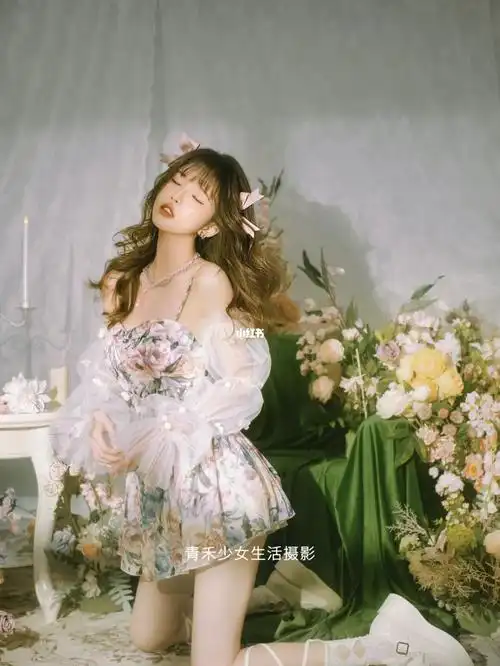 真的小几百就拍了三四套风格任选的写真照