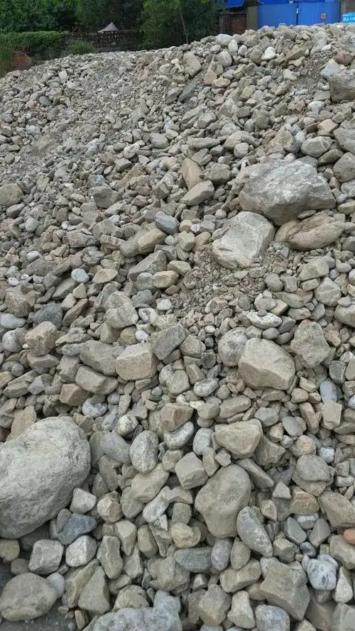 用黄泥连沙石来修建道路合适吗