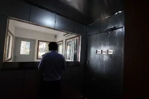 零距离探访看守所 实拍高墙内的神秘威严(组图)