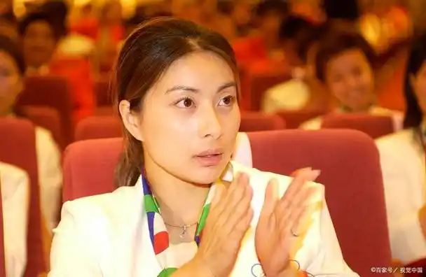 5月14日是母亲节,霍启刚特意给郭晶晶过母亲节.