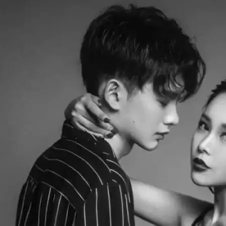 御姐情侣头像高冷双人,最新出炉的来了