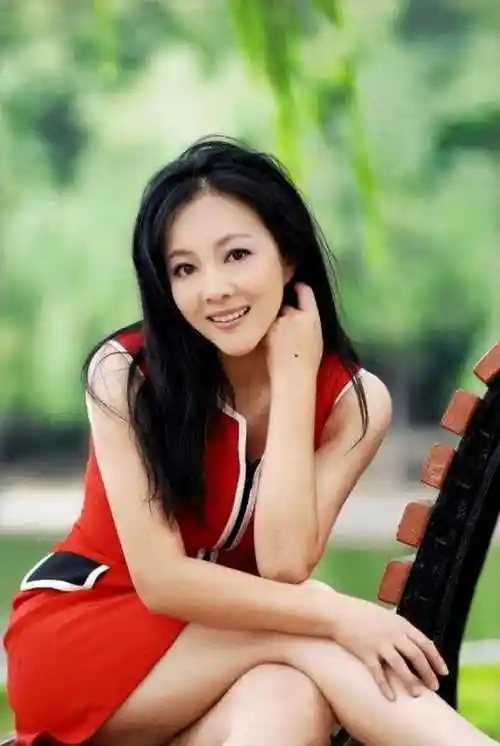 孙二娘扮演者孙二娘梁丽