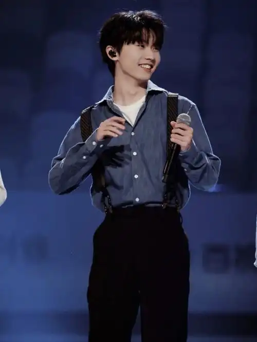 马嘉祺沉溺在你的颜值里